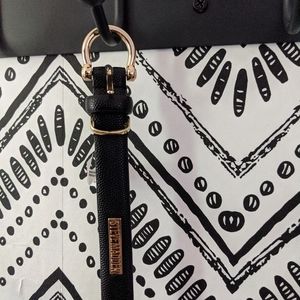 Steve Madden faux leather belt w gold hardware